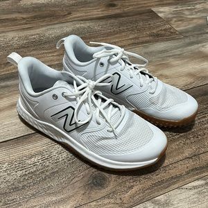 New Balance Turf shoes Women’s size 9
